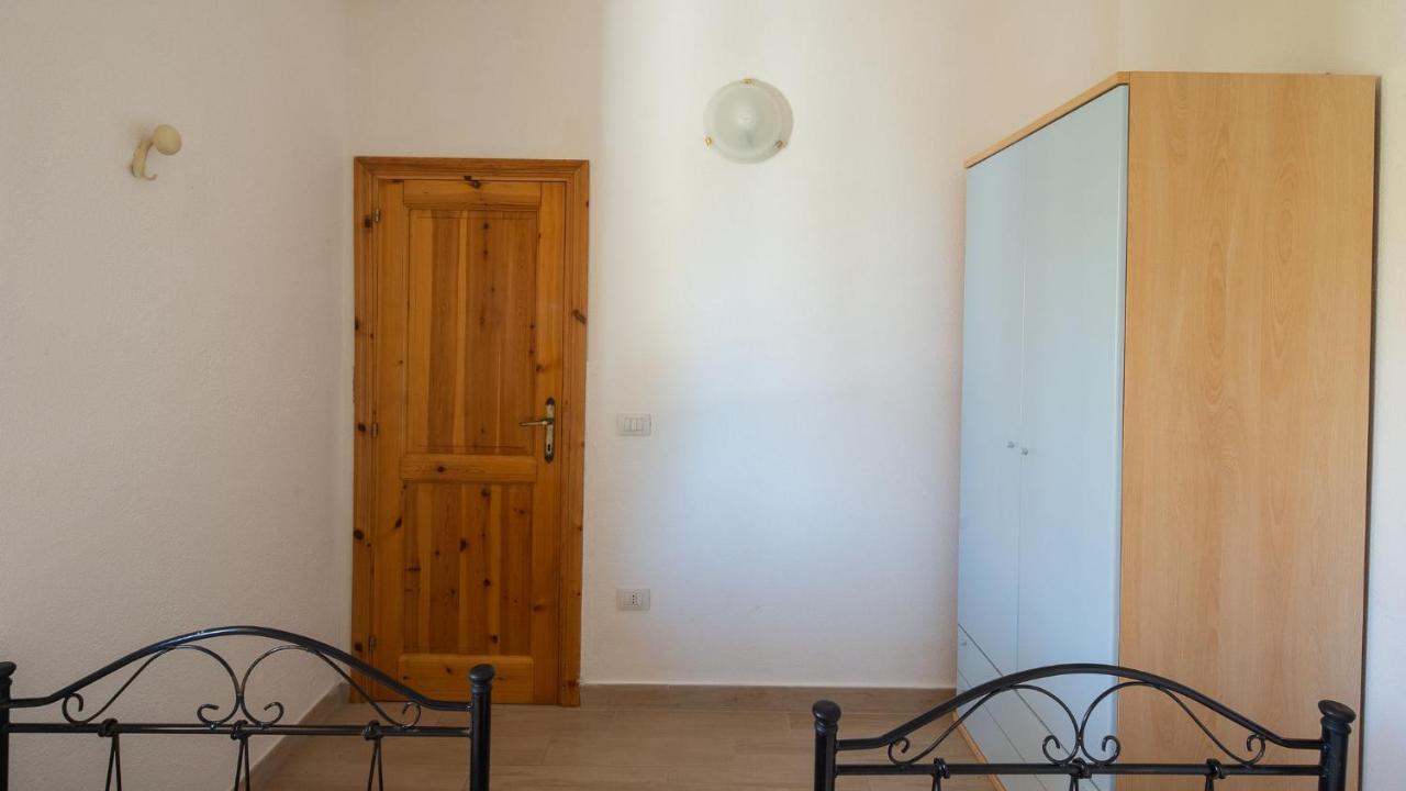 Appartamenti Agrustos Budoni Exterior photo
